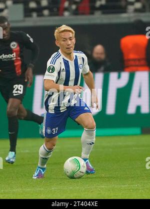 Francoforte, Deutschland. 26 ottobre 2023. 26 ottobre 2023, Deutsche Bank Park, Francoforte, Europa Conference League, Eintracht Frankfurt vs HJK Helsinki, nella foto Atomu Tanaka (Helsinki) credito: dpa/Alamy Live News Foto Stock