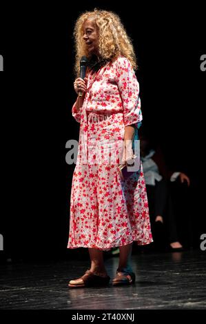 Alba (Piemonte), Italia. 14 ottobre 2023. La giornalista e scrittrice Loredana Lipperini durante il Premio Lattes Grinzane Foto Stock