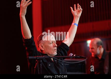 RIGA, Lettonia. 27 ottobre 2023. Concerto del gruppo musicale statunitense SWANS Credit: Gints Ivuskans/Alamy Live News Foto Stock