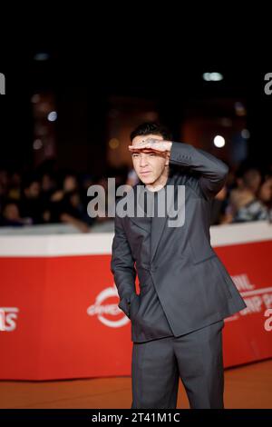 ROMA, ITALIA - OTTOBRE 27: Salmo partecipa ad un Red carpet per il film "CVLT" durante il 18° Festival del Cinema di Roma presso l'Auditorium Parco della musica di Octo Foto Stock