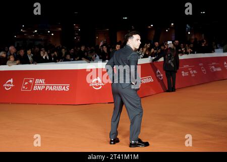ROMA, ITALIA - OTTOBRE 27: Salmo partecipa ad un Red carpet per il film "CVLT" durante il 18° Festival del Cinema di Roma presso l'Auditorium Parco della musica di Octo Foto Stock