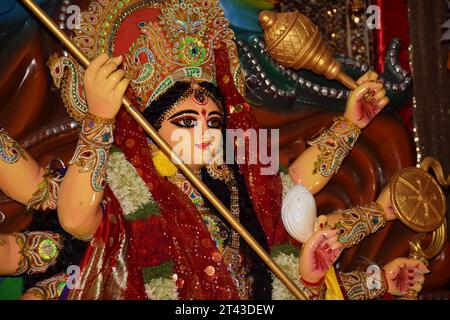 Primo piano della Goddess Durga a un pandal negli Stati Uniti Foto Stock