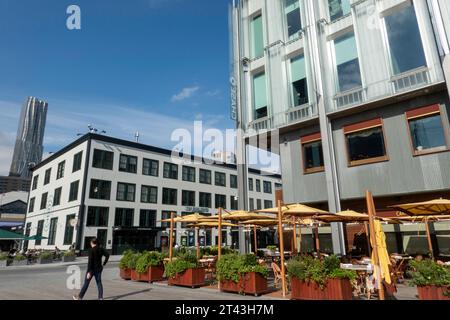 Il Tin Building di Jean-Georges è un mercato di lusso con ristoranti nel South Street Seaport, New York City, 2023, USA Foto Stock