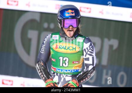 Solden, Tirolo, Austria. 28 ottobre 2023. Audi FIS Alpine Ski World Cup Opening; Alice Robinson (NZL) Credit: Action Plus Sports/Alamy Live News Foto Stock