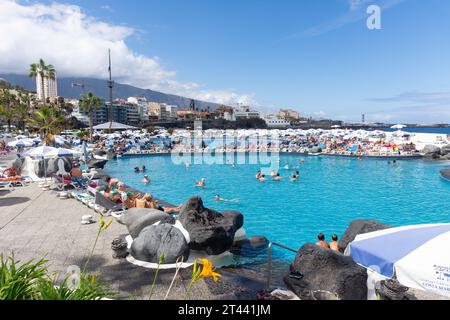 Lago Martiánez, Puerto de la Cruz, Tenerife, Isole Canarie, Regno di Spagna Foto Stock