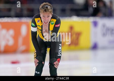 Heerenveen, Paesi Bassi. 27 ottobre 2023. HEERENVEEN, PAESI BASSI - OTTOBRE 27: Gareggia sui 5000 m maschili durante lo Speed Skating WCQT il 27 ottobre 2023 a Heerenveen, Paesi Bassi (foto di Andre Weening/Orange Pictures) credito: Orange Pics BV/Alamy Live News Foto Stock