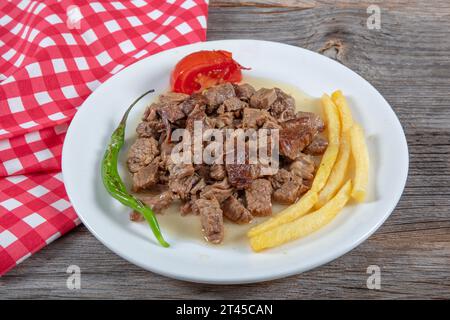 Turkish Food et Kavurma. Saute Turkish et sote di carne. Nome turco: Sac Tava, Sac Kavurma. Foto Stock