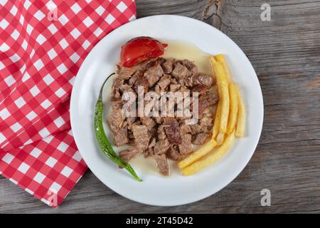 Turkish Food et Kavurma. Saute Turkish et sote di carne. Nome turco: Sac Tava, Sac Kavurma. Foto Stock