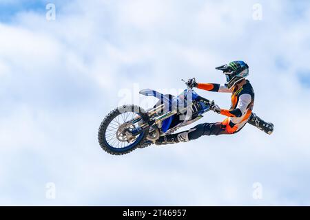Gold Coast, Australia. 29 ottobre 2023. I rider FMX Airtime che si esibiscono al Boost Mobile Gold Goast 500. Crediti: James Forrester/Alamy Live News Foto Stock