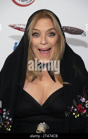 Los Angeles, USA. 28 ottobre 2023. L'attrice Lydia Cornell partecipa alla seconda raccolta fondi annuale All Ghouls Gala per Autism Care Today al Woodland Hills Country Club, Los Angeles, CA 28 ottobre 2023 credito: Eugene Powers/Alamy Live News Foto Stock