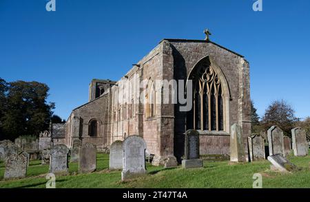 St Cuthbert's Church una chiesa parrocchiale anglicana a Norham, Berwick-upon-Tweed, Northumberland, Inghilterra, Regno Unito Foto Stock