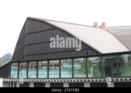 28.10.2023, DAVOS, sui, Unterwegs in der Schweiz, Symbolbild, Themenbild, Verschiedene Themenbilder, Ortsreportage, im Bild Eisstadion, HC Davos, Eishockey, Spengler Cup, Davos, Graubünden, Graubuenden, Schweiz, Suisse, Svizzera, *** 28 10 2023, DAVOS, sui, on the Road in Svizzera, immagine simbolica, immagine del tema, varie immagini del tema, reportage di location, nella foto dello stadio del ghiaccio, HC Davos, hockey su ghiaccio, Spengler Cup, Davos, Graubünden, Graubuenden, Schweiz, Suisse, Svizzera, Foto Stock