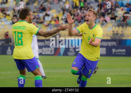 Santiago, Cile. 29 ottobre 2023. Ronald Falkoski segna il primo gol della partita durante il Brasile e l'Honduras ai Giochi panamericani di Santiago 2023. Presso l'Estadio Sausalito a Viña del Mar. Cile. Crediti: Reinaldo Reginato/FotoArena/Alamy Live News Foto Stock