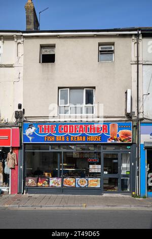 The Codfather Fish Bar Cowbridge Road East Cardiff, Galles del Sud, Regno Unito Foto Stock