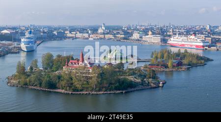 Vista aerea panoramica del porto sud di Helsinki in Finlandia Foto Stock