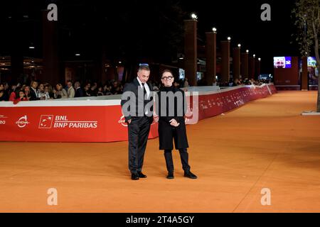 ROMA, ITALIA - OTTOBRE 28: Pino Strabioli partecipa ad un Red carpet per il film 'via Sicilia 57/59. Giorgio Albertazzi il teatro è vita' nel corso del 18° Foto Stock