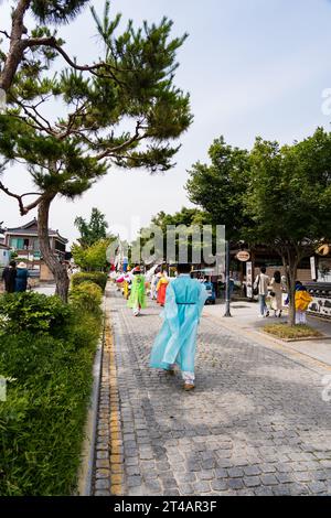 Jeonju, Corea - 19 agosto 2023: Una sfilata di tradizione popolare coreana, Corea del Sud Foto Stock