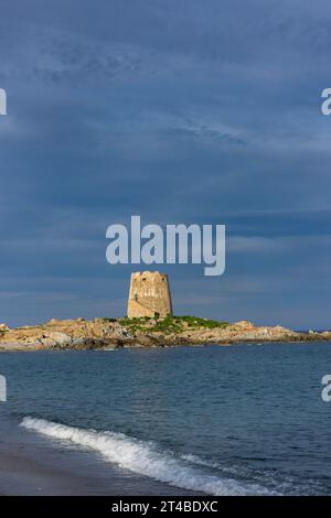 Torre di Bari Sardo, storica torre di guardia spagnola del XVI secolo, Bari Sardo, Ogliastra, Sardegna, Italia Foto Stock