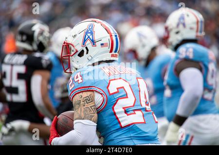 Nashville, Stati Uniti. 29 ottobre 2023. Il cornerback dei Tennessee Titans Elijah Molden (24) durante la partita contro gli Atlanta Falcons al Nissan Stadium di Nashville, Tennessee, il 29 ottobre 2023. (Foto di Kindell Buchanan/Sipa USA) credito: SIPA USA/Alamy Live News Foto Stock