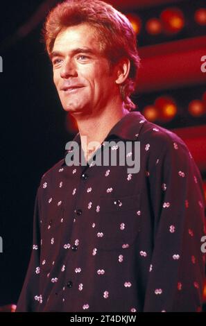 N1017;HUEY LEWIS 1983 ; credito: Lynn McAfee / Performing Arts Images www.performingartsimages.com Foto Stock