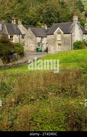 Milldale Village un pittoresco villaggio situato nel Derbyshire Dales, in Inghilterra Foto Stock