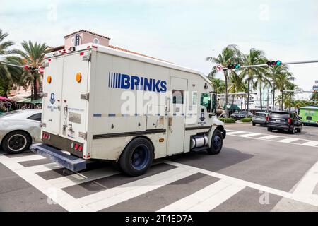 Miami Beach, Florida, Collins Avenue, Brinks, veicolo blindato, trasporto di denaro contante Foto Stock