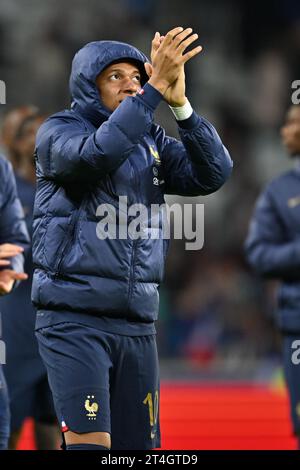 Lille, Francia. 17 ottobre 2023. Kylian Mbappe (10), francese, raffigurato durante una partita di calcio tra le squadre nazionali di Francia e Scozia in amichevole, il 17 ottobre 2023 a Lille, in Francia. (Foto di David Catry/Sportpix) credito: Sportpix/Alamy Live News Foto Stock