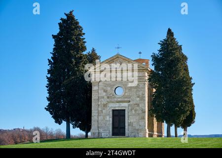 Capel Madonna di Vitaleta in Val de Orcia, Cappella della Madonna di Vitaleta, Pienza, Toscana, Italia Foto Stock