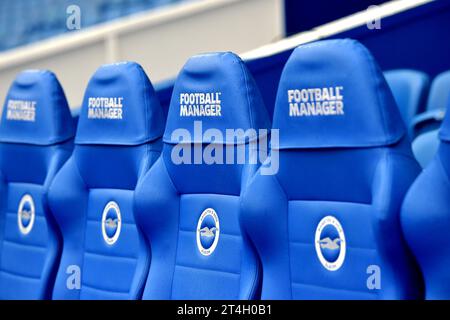 La partita di Premier League tra Brighton e Hove Albion e Fulham all'American Express Stadium , Brighton , Regno Unito - 29 ottobre 2023 foto Simon Dack / Telephoto Images. Solo per uso editoriale. Niente merchandising. Per le immagini di calcio si applicano le restrizioni fa e Premier League, incluso l'utilizzo di Internet/dispositivi mobili senza licenza FAPL. Per ulteriori informazioni, contattare Football Dataco Foto Stock