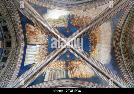 GALATINA, ITALIA - 5 OTTOBRE 2023: Magnifici affreschi nella Basilica di Santa Caterina di Alessandria Foto Stock