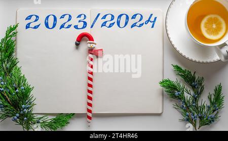 Passare da 2023 a 2024. Foto Stock