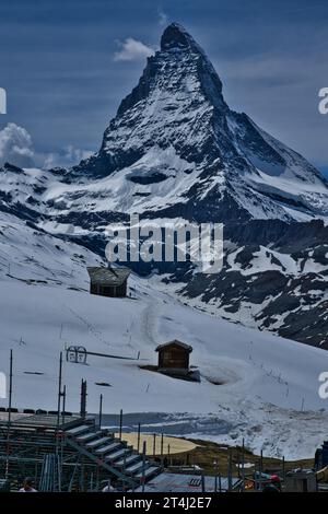 Splendida vista sul Cervino, la famosa montagna svizzera di Zermatt, Svizzera Foto Stock