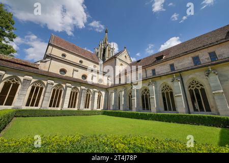 Kreuzgang und Klosterkirche, Kloster Bebenbausen, Tübingen, Baden-Württemberg, Deutschland *** Chiostro e chiesa del monastero, monastero di Bebenbausen, Tübingen, Baden Württemberg, Germania Foto Stock