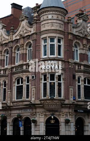 The Royal pub, Church Street, Birmingham, West Midlands, Inghilterra, REGNO UNITO Foto Stock