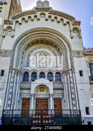 Sinagoga della Congregazione israeliana, situata nel parco di San Nicolas lavalle a Buenos Aires in Argentina. Foto Stock