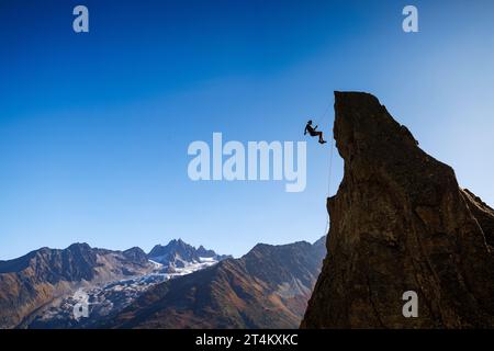 Scalatore sportivo su Aiguillette d’Argentiere a Chamonix Foto Stock