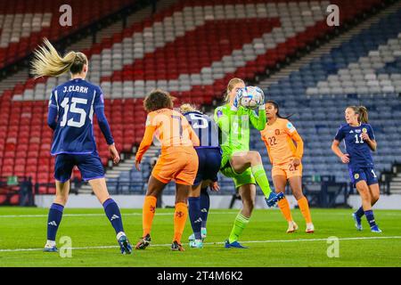 31 ottobre 23, Glasgow, Regno Unito. La Scozia ha giocato nei Paesi Bassi nella UEFA Women's Nation's League a Hampden Park, Glasgow, Scozia, Regno Unito. I Paesi Bassi hanno vinto per 0 - 1 e il gol è stato segnato da ESMEE BRUDTS (22) in 60 minuti. Crediti: Findlay/Alamy Live News Foto Stock