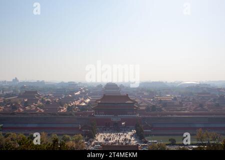 Taihemen (porta dell'armonia Suprema) dall'alto. E' la più grande porta del palazzo nella città Proibita, fondata nel 1420 ha una superficie totale di 1300 mq Foto Stock