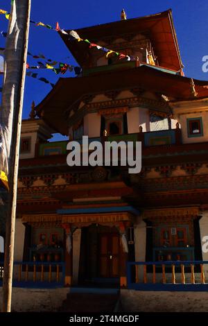 Tawang, Arunachal Pradesh, India nord-orientale - 7 dicembre 2019: taktsang gompa, un famoso tempio buddista e luogo religioso a tawang Foto Stock