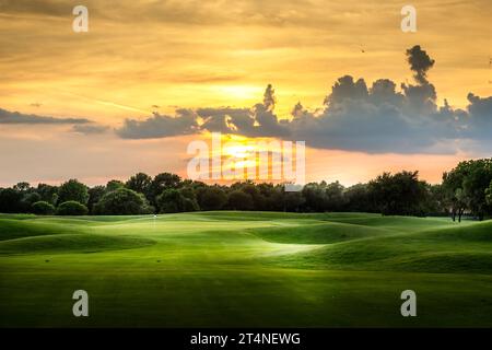 Tramonto su un campo da golf texano Foto Stock
