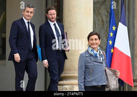 Parigi, Francia. 31 ottobre 2023. Julien Mattia/le Pictorium - al termine della riunione del Consiglio dei ministri del 31 ottobre 2023. - 31/10/2023 - Francia/Ile-de-France (regione)/Parigi - Gerald Darmanin, Ministro dell'interno e d'oltremare Francia, Clement Beaune, Ministro delegato dei trasporti e Amelie Oudea-Castera, Ministro dello sport e dei Giochi olimpici e paraolimpici, in uscita dal Consiglio dei ministri, all'Elysee, 31 ottobre 2023. Crediti: LE PICTORIUM/Alamy Live News Foto Stock