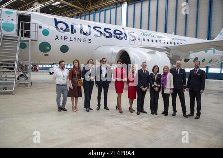 Zaventem, Belgio. 1 novembre 2023. La figura mostra l'inaugurazione ufficiale del nuovo Airbus A320 Neo da Brussels Airlines, mercoledì 01 novembre 2023, a Zaventem. BELGA PHOTO NICOLAS MAETERLINCK Credit: Belga News Agency/Alamy Live News Foto Stock