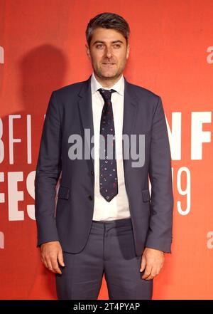 Carthew Neal partecipa alla prima europea "JoJo Rabbit" durante il 63° BFI London Film Festival presso l'Odeon Luxe Leicester Square a Londra. (Foto di Fred Duval / SOPA Images/Sipa USA) Foto Stock