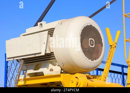 Motore in un cantiere aperto, primo piano della foto Foto Stock