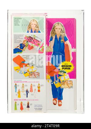 1977 Kenner The Bionic Woman 12-inch Series Boxed Jaime Sommers con Mission Purse qualificato AFA 80 Near Mint Foto Stock