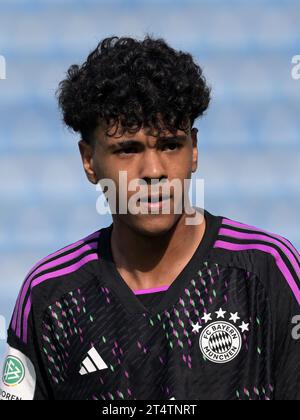 ISTANBUL - Adam Aznou del Bayern Monaco U19 durante la partita del gruppo A della UEFA Youth League tra Galatasaray e Bayern Monaco al Recep Tayyip Erdogan Stadium il 24 ottobre a Istanbul, Turchia. ANP | Hollandse Hoogte | GERRIT VAN COLOGNE Foto Stock