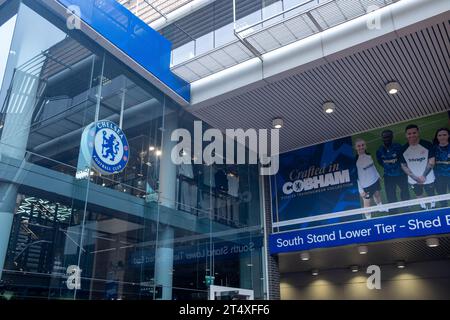 LONDRA, 12 OTTOBRE 2023: Stamford Bridge, il campo di casa del Chelsea Football Club su Fulham Road nel sud-ovest di Londra Foto Stock