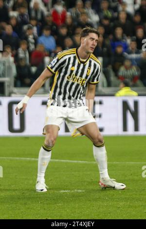 Torino, Italia. 28 ottobre 2023. Dusan Vlahovic della Juventus FC esprime delusione durante la Juventus FC vs Hellas Verona FC, 10Â serie A Tim 2023-24 partita allo Stadio Alianz di Torino (TO), Italia, il 28 ottobre 2023. Credito: Agenzia fotografica indipendente/Alamy Live News Foto Stock