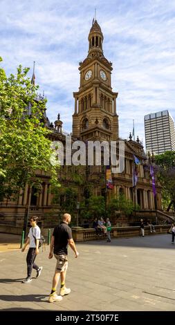 Il Municipio di Sydney è un edificio patrimonio dell'umanità del diciannovesimo secolo che ospita uffici comunali, Sydney, NSW, Australia Foto Stock