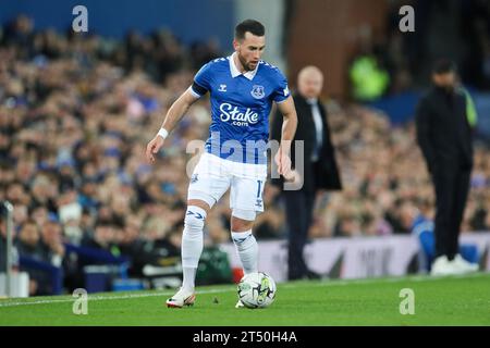 Liverpool, Regno Unito. 1 novembre 2023. Il centrocampista dell'Everton Jack Harrison (11) durante la partita Everton FC contro Burnley FC, Carabao Cup IV round a Goodison Park, Liverpool, Inghilterra, Regno Unito il 1 novembre 2023 Credit: Every Second Media/Alamy Live News Foto Stock